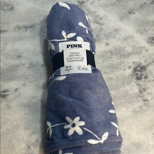 Victoria's Secret Pink Blue Floral Swim Towel